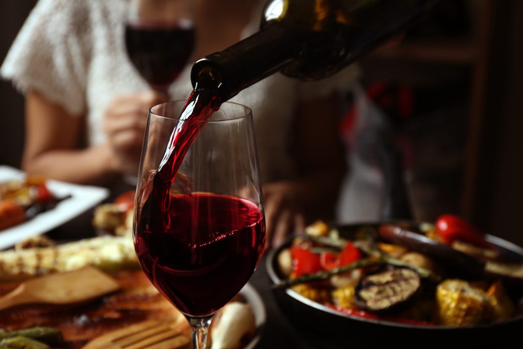 A Beginner Guide to Wine Pairing for Dinner Parties 1 Your Guide To Food and Wine Pairing Dinner Menus