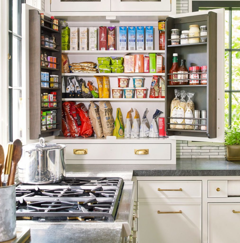 14 Essential Kitchen Organization Tips From a Chef 1 How to Organize Kitchen Cabinets: 23 Tips to Simplify Routines