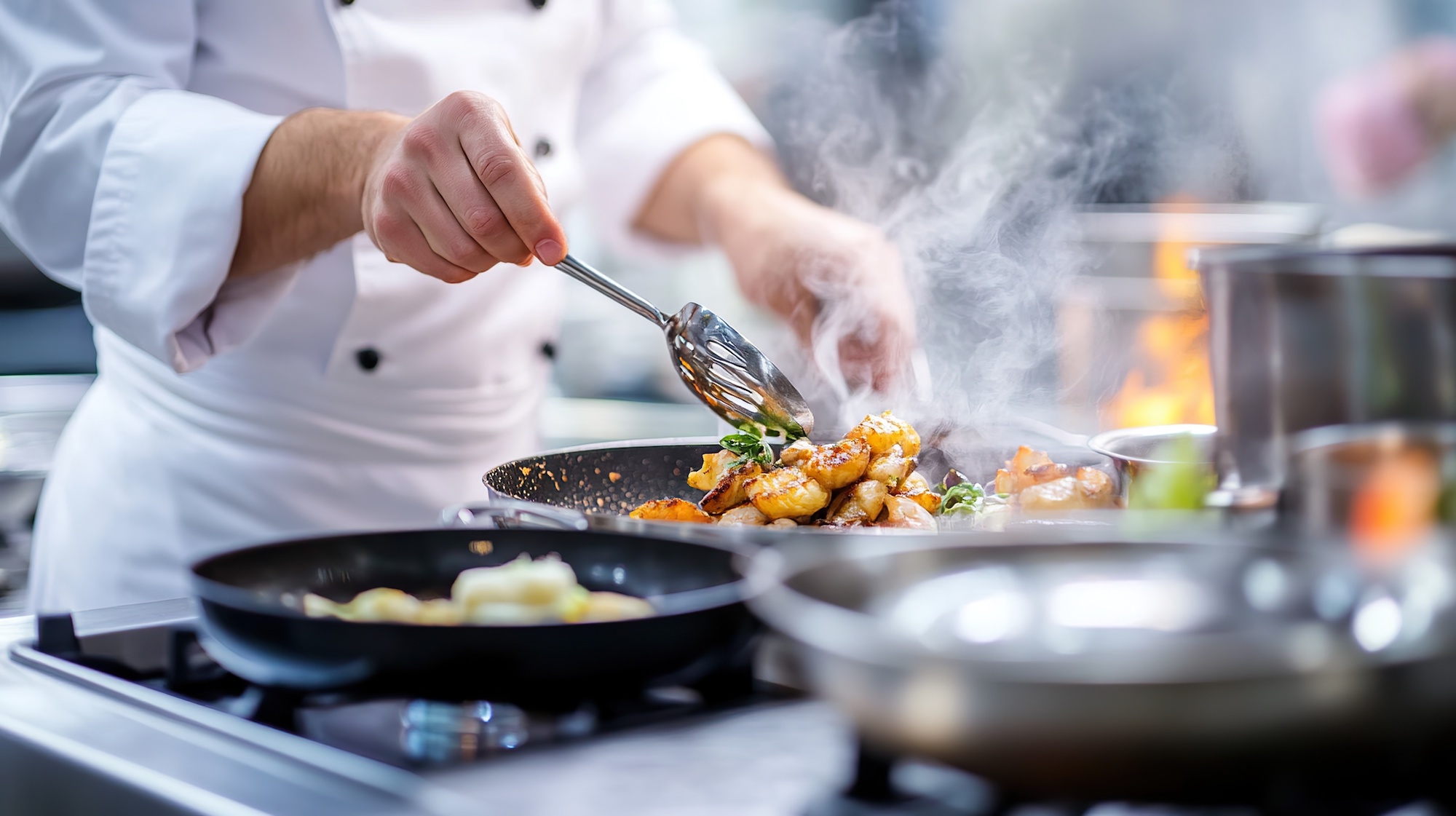 Personal Chef vs Meal Delivery Cost and Quality 2 Revolutionary Chef Prepared Meals for Commercial Buildings | Raptor Vending